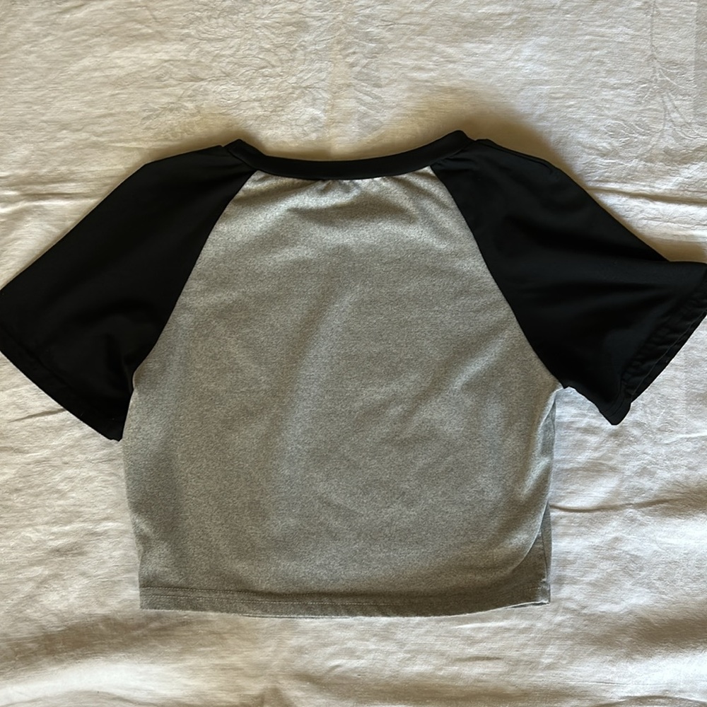 Two Cropped Tees - Picture 5 of 6